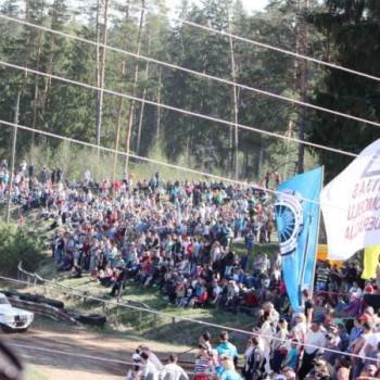 Autokross: AicinÄjums rezervÄt atlikuÅ¡Äs vietas dalÄ«bnieku parkÄ!  |  Autocross.lv