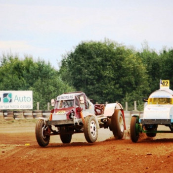 Autokross: Smiltenei 87 pieteikumi  |  Autocross.lv